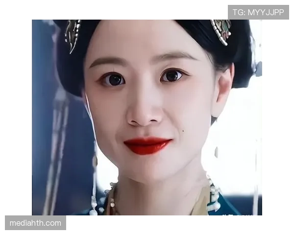 李梦随手背的包比我家客厅还讲究，真想偷看她的购物清单